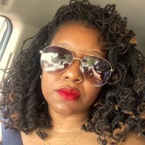 Meet your Posher, Tichina